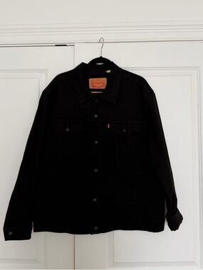 Levis black denim jacket